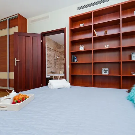 In-apart Cracow Old Town Krotka 1 公寓