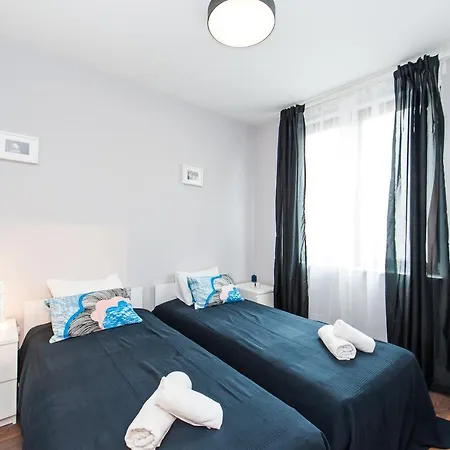 In-apart Cracow Old Town Krotka 1 *